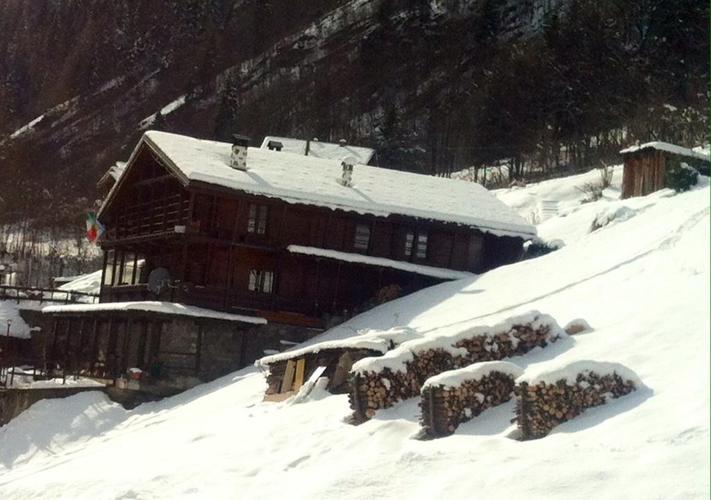 Residence Casa Dei Fiori Alagna Valsesia Dış mekan fotoğraf